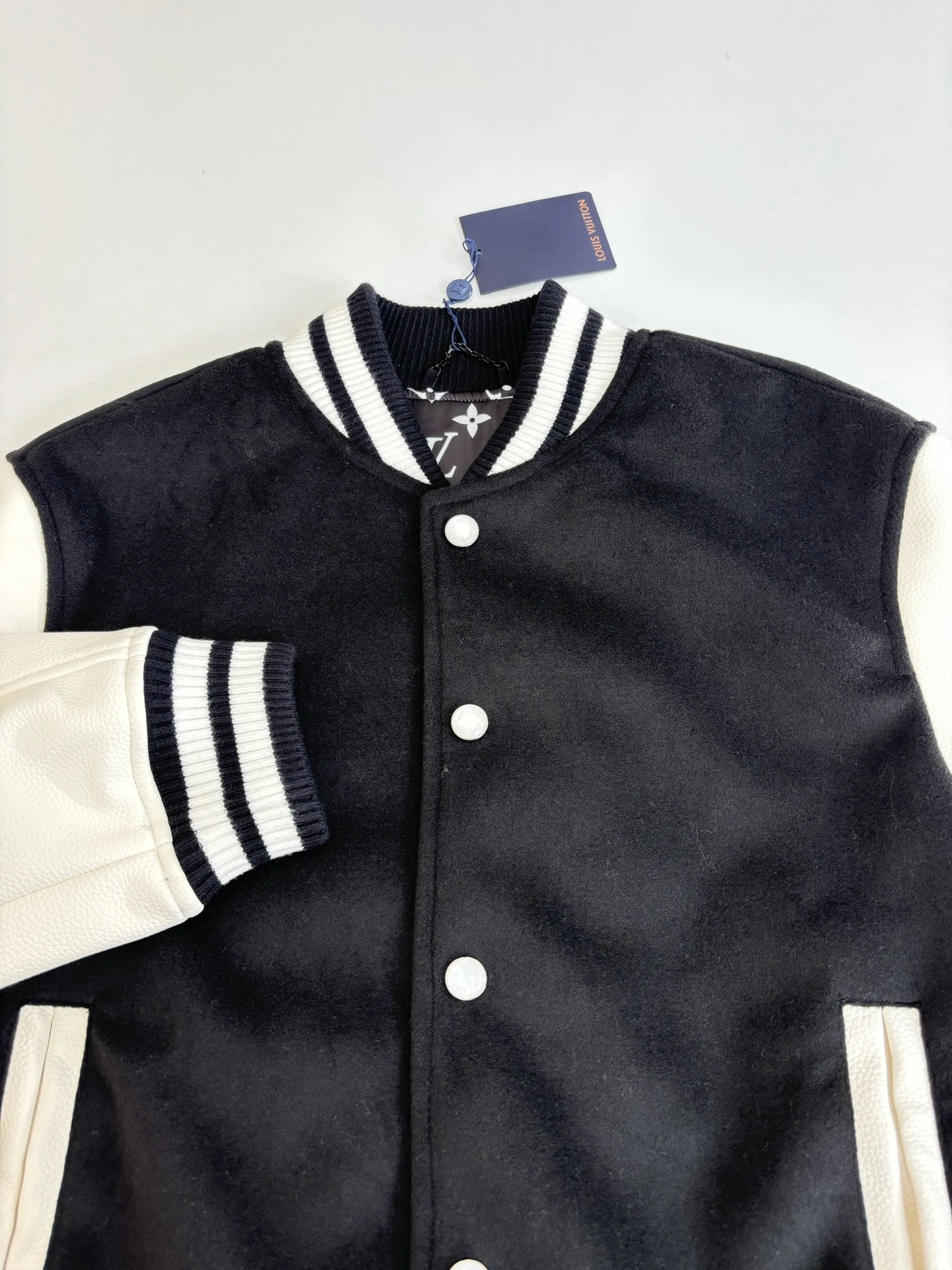 wg.luxury-- 8V embroidery 2colour item:E-F363I0602-2